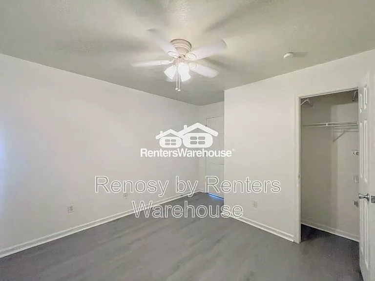 2801 Leeds Ct — Photo 27