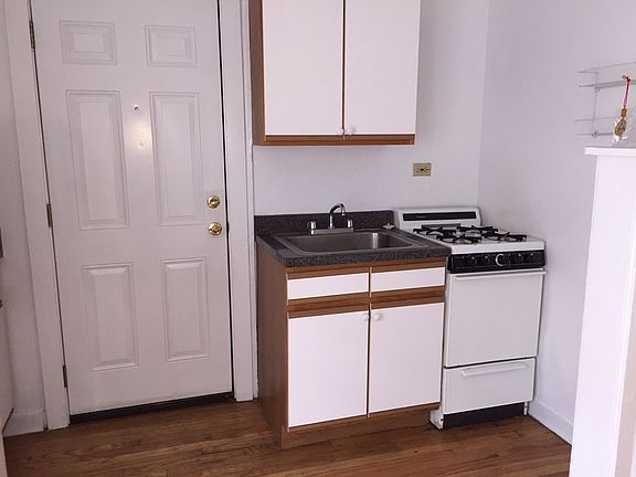 4th image of 5058 N Wolcott Ave APT 2E