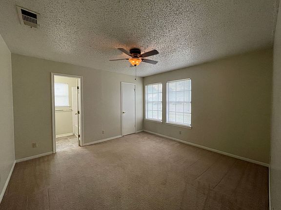 2nd image of 1701 West Ln