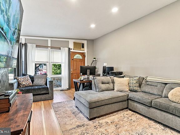 3rd image of 9333 Rising Sun Ave