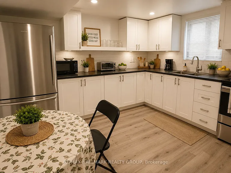 241 Ferland St #B — Photo 7