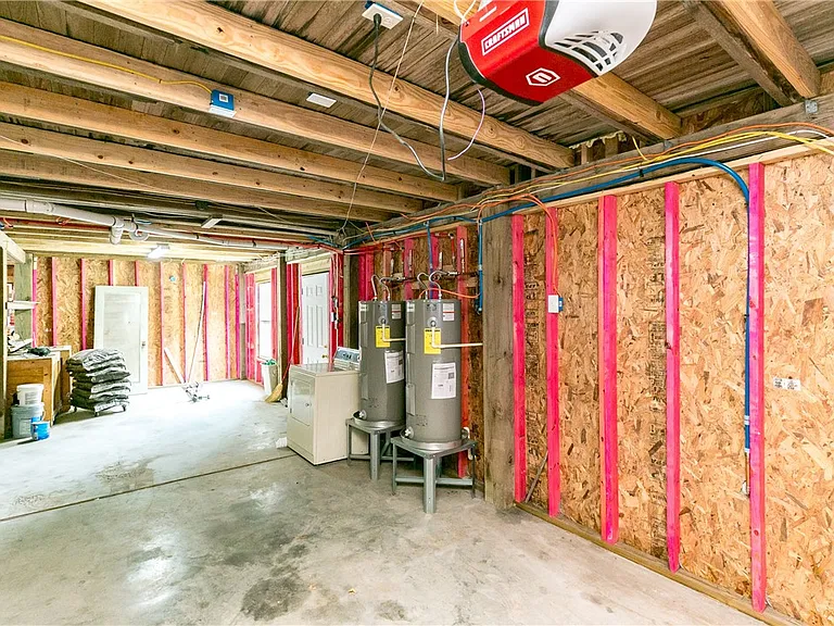 1005 Furman Ave #2 — Photo 15
