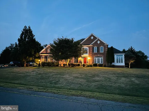 19105 Lancer Cir, Purcellville, VA 20132