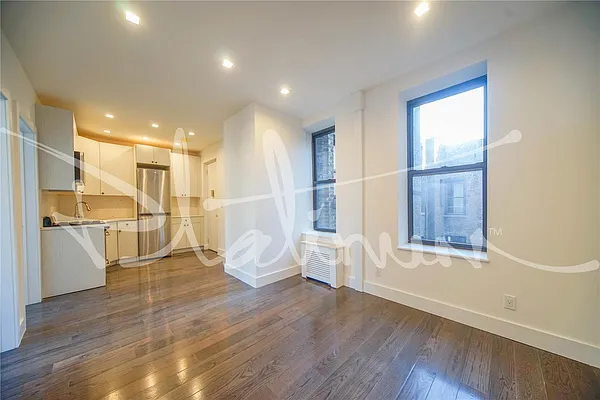 Rented by Platinum Properties | media 12