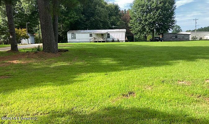 1st image of 70 Matthews Rd