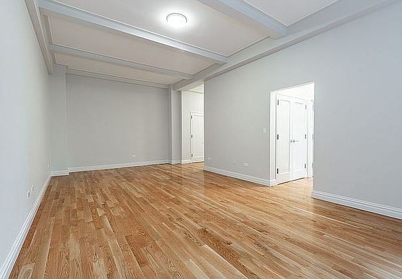 4th image of 400 E 58th St APT 11E