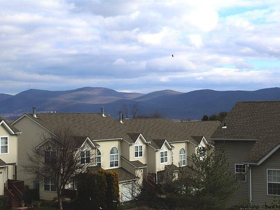 4th image of 800 Fairway Ct