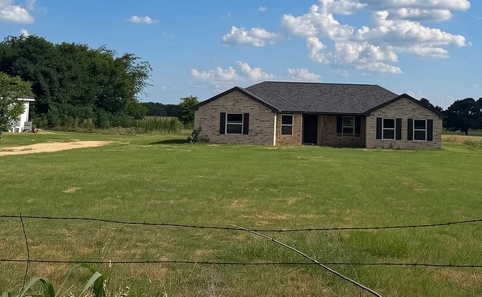 4 bed, 1538 sqft, $2,200 — Photo 2