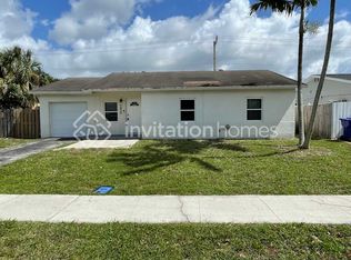 7939 SW 3rd St, North Lauderdale, FL 33068