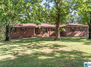 33 Forest Trl, Warrior, AL 35180