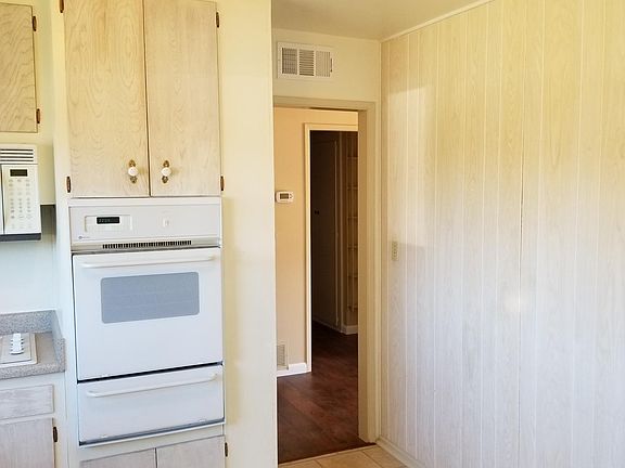 5th image of 1741 Lahoud Dr