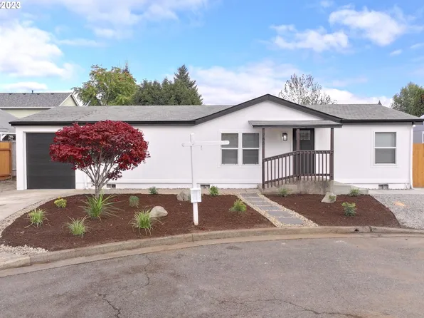 785 Creamery Creek Ln, Molalla, OR 97038