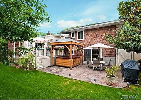 2nd image of 1878 Park Dr