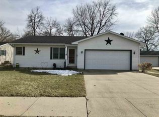 720 W Court St, New Hampton, IA 50659
