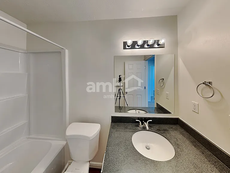 3681 W 4525 S — Photo 17