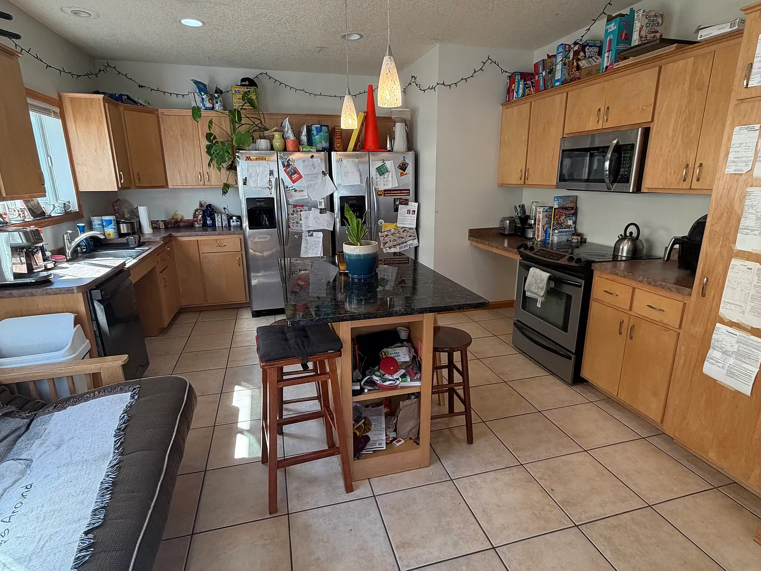 5 bed, 2000 sqft, $700 — Photo 4