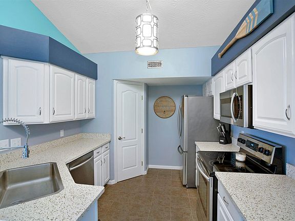 4th image of 1518 Butler Ct APT 304