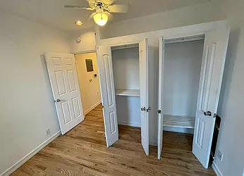 Rented by KNOCKKNOCK LLC