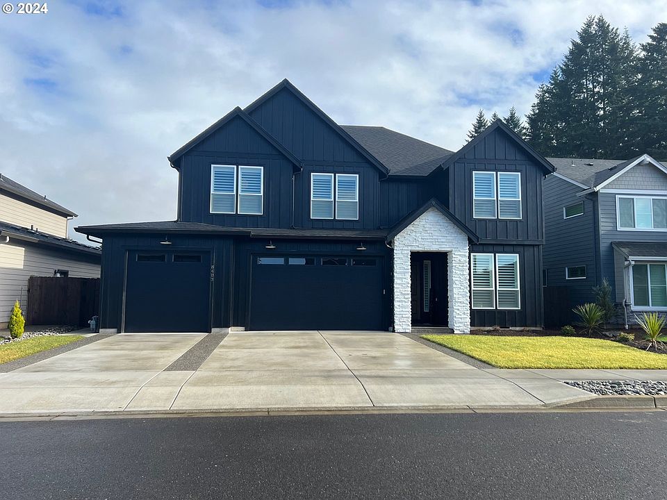 1st image of 8403 NE 168th Pl