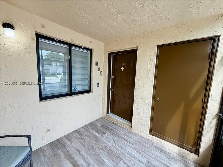 16461 Blatt Blvd #103 — Photo 2