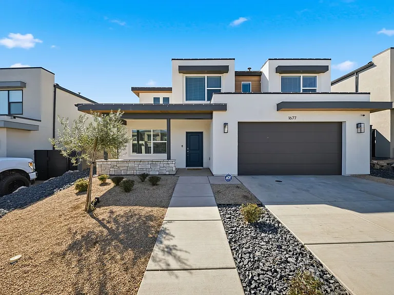 1677 S Cedar Mesa Dr — Photo 4