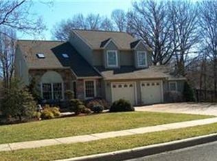 102 Harrison Forge Ct, Chalfont, PA 18914