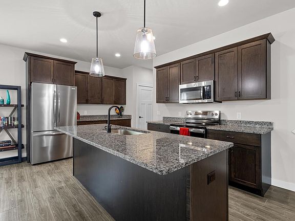 3rd image of 4817 Innovation Drive