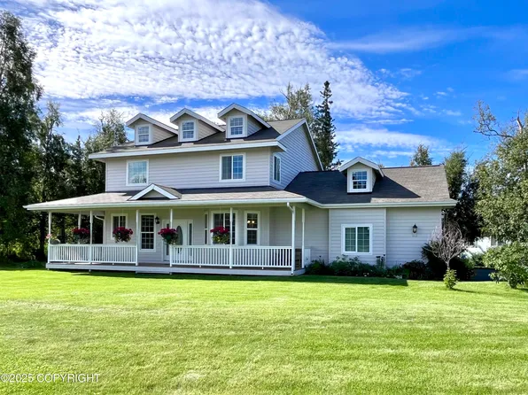 1440 Hidden Lane Cir, Loop Palmer, AK 99645