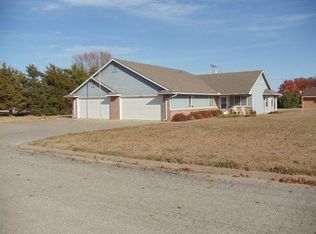 220 S Morningside St, Norwich, KS 67118