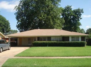 832 Robards St, Shreveport, LA 71105