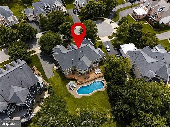 2nd image of 43464 Calphams Mill Ct