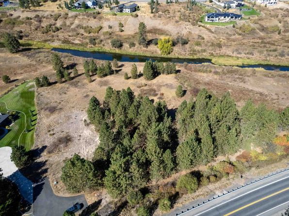 2115 E Latah Creek Ln, Spokane, WA 99223