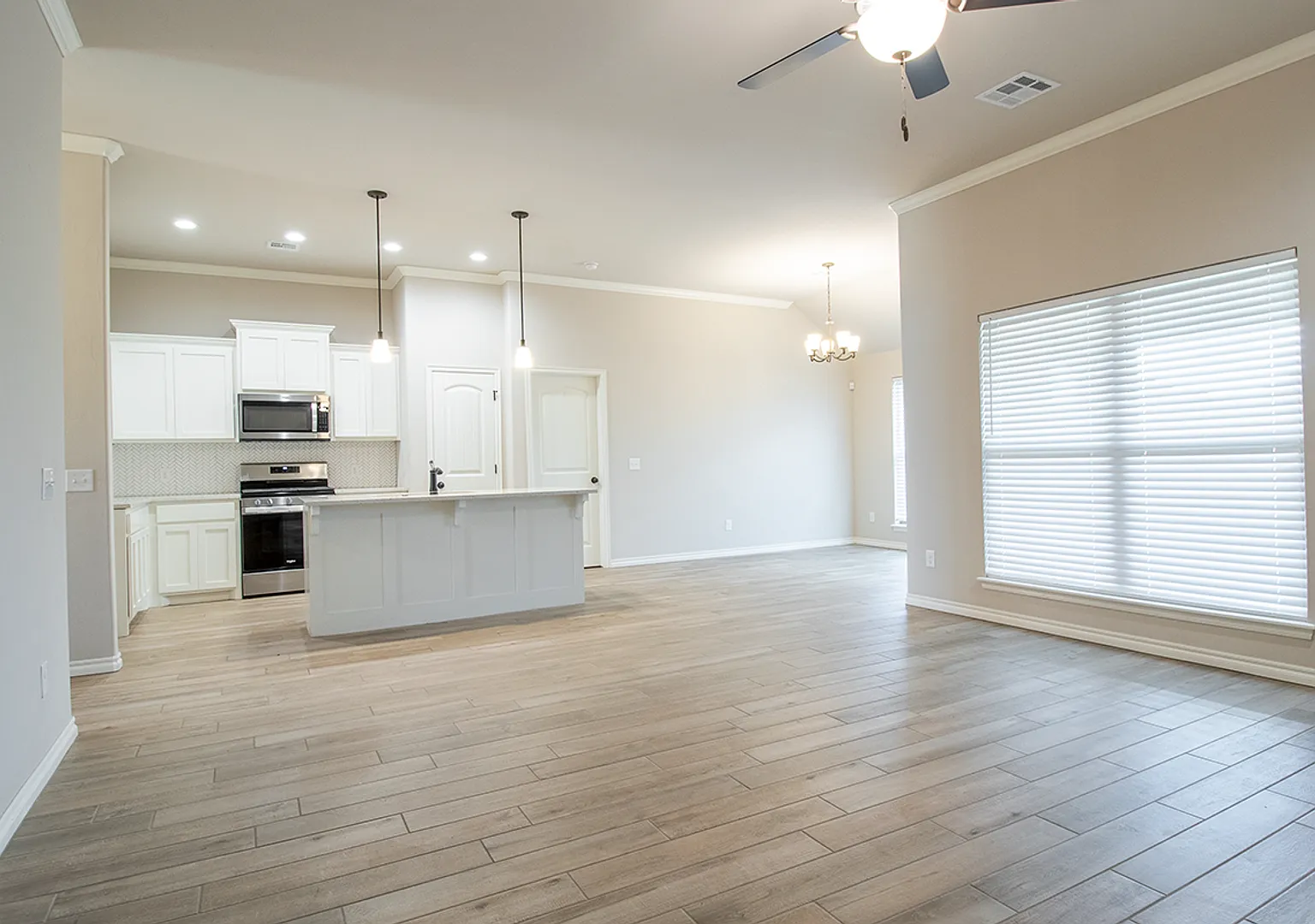 Immaculate 3BD/2BTH Home in Piedmont — Photo 4