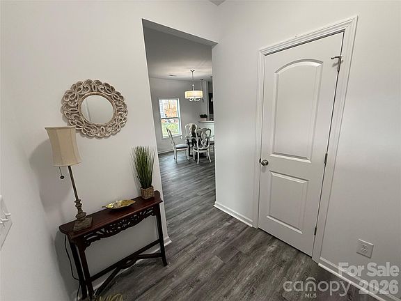 2nd image of 554 Geneva Cir
