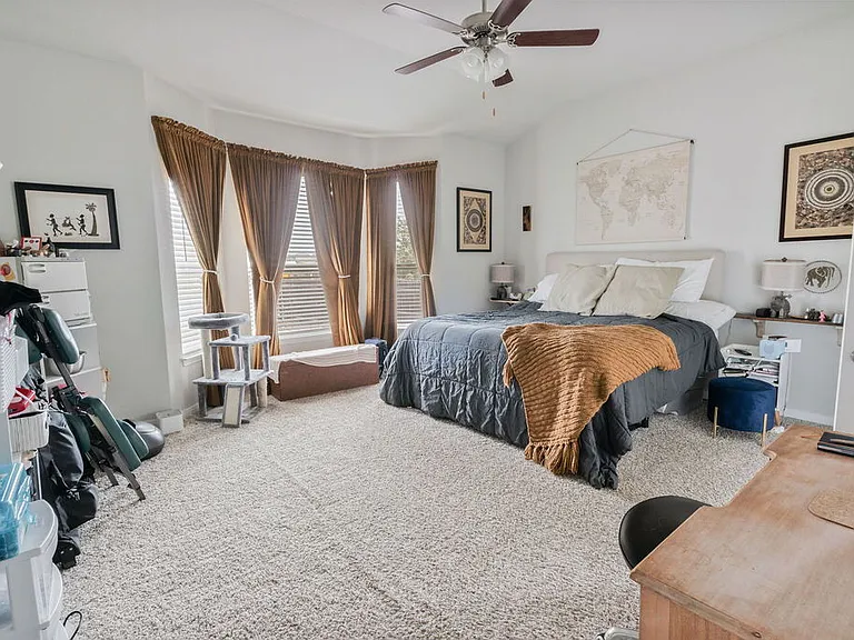 2111 Rhesus Vw — Photo 15