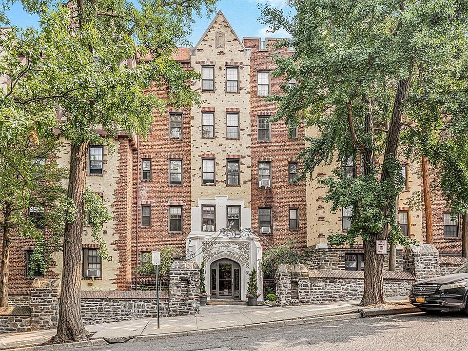 1st image of 61 W Grand Street #1H