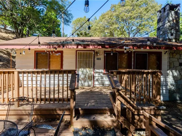 459 Delle Dr, Crestline, CA 92325