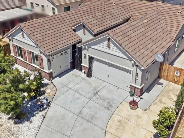 1827 Tulip Ct, Lodi, CA 95242