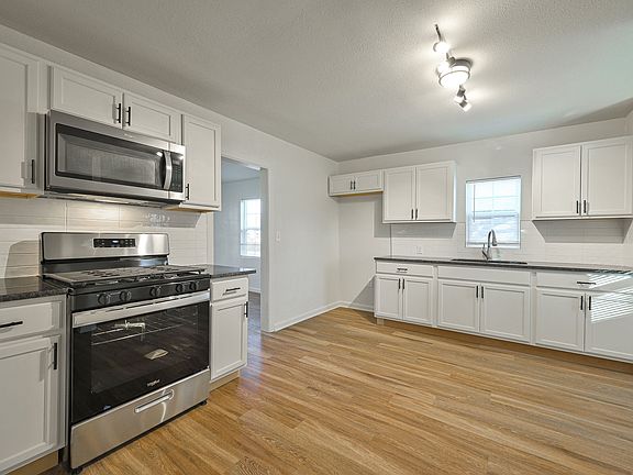 5th image of 3608 NW 16th St