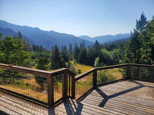 158 Stage Coach Dr, Burnt Ranch, CA 95527