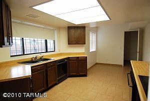 2nd image of 7219 N Casablanca Dr