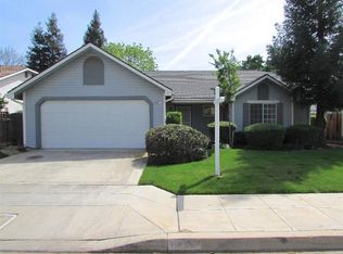 1815 E Fallbrook Ave, Fresno, CA 93720