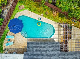 3651 SW 23rd St, Fort Lauderdale, FL 33312