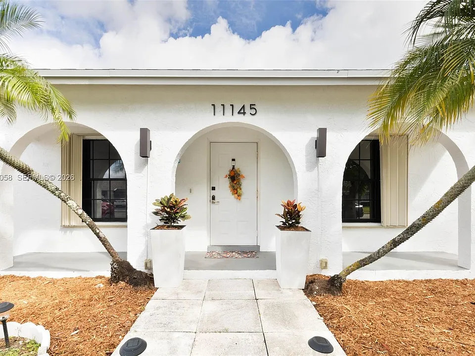 11145 NW 27th St