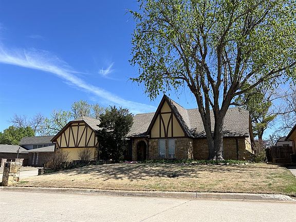 2nd image of 1504 Summerton Pl
