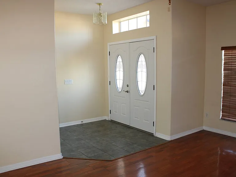 353 Heather Hills Dr — Photo 16