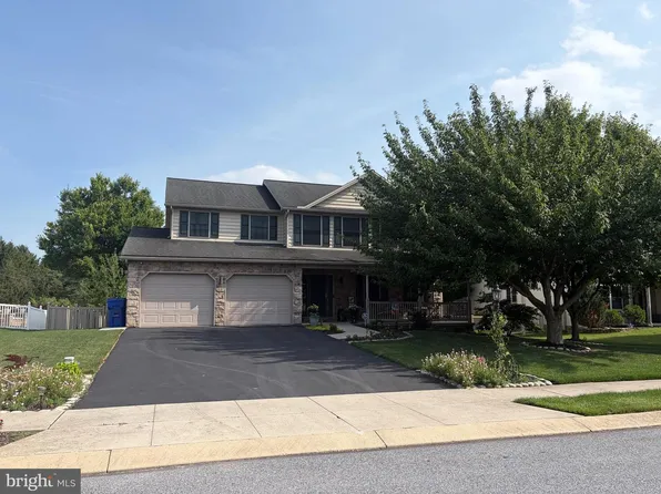 6123 Jennifer Ln, Spring Grove, PA 17362