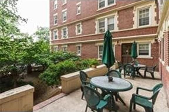 3rd image of 1450-1454 Beacon St Unit 401