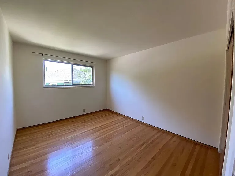 3138 California St #2 — Photo 8
