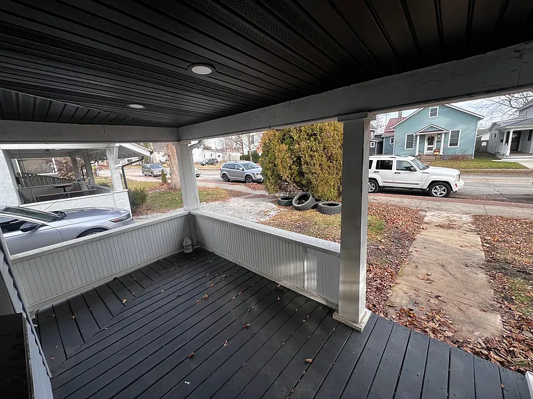807 S 8th St — Photo 22